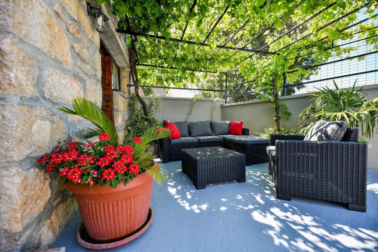 Holiday Home Skevini Dvori スタリグラード エクステリア 写真